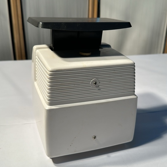 Vintage Kitchen Queen scale 25lb capacity - Picture 2 of 4